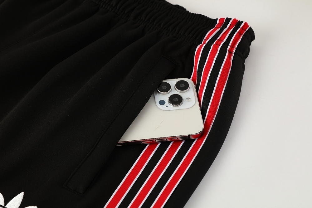 2025/26 Manchester United Training Jacket Set