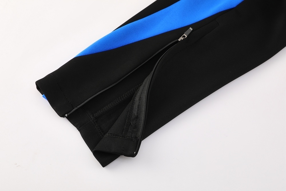 2025/26 Manchester United Training Jacket Set