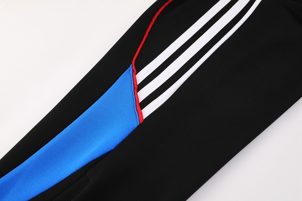 2025/26 Manchester United Training Jacket Set