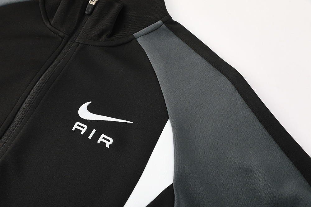 2025/26 Nike Black Jacket Set
