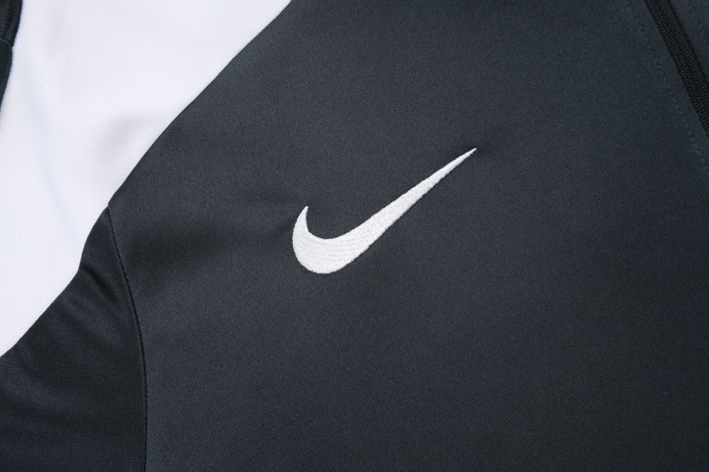 2025/26 Chelsea Long sleeves Training Set