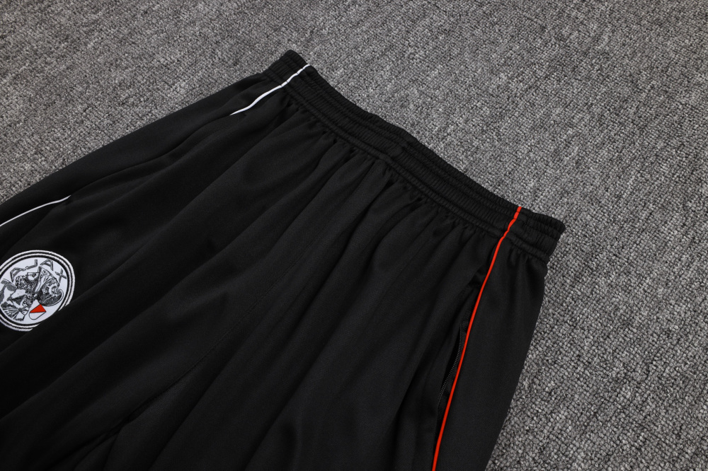 2025/26 Ajax Long sleeves Training Set