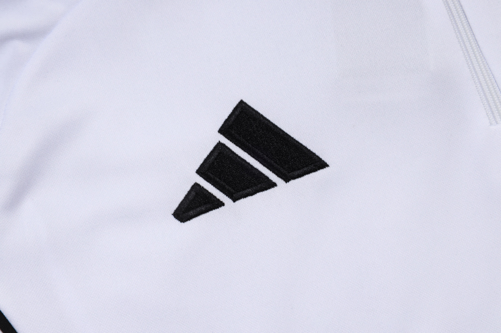 2025/26 Ajax Long sleeves Training Set