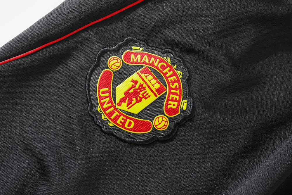 2025/26 Manchester United Kids Long sleeves Training Set