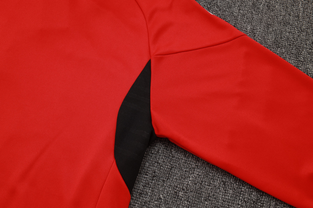 2025/26  Liverpool Kids Long sleeves Training Set
