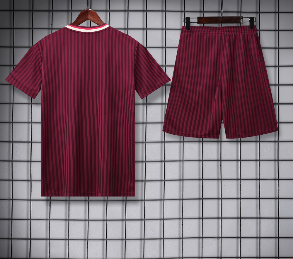 2025/26 Bayern Munich Short sleeve Training suit