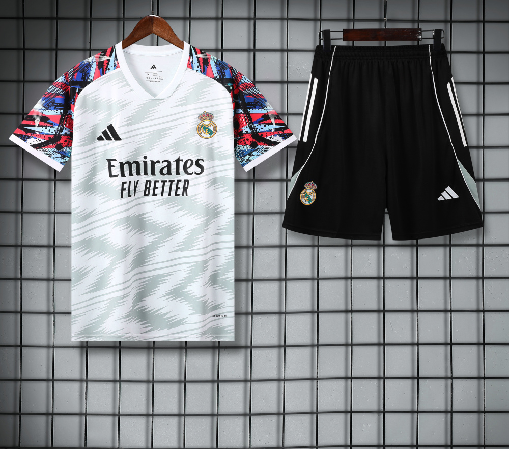2025/26 Real Madrid Short sleeve Training suit