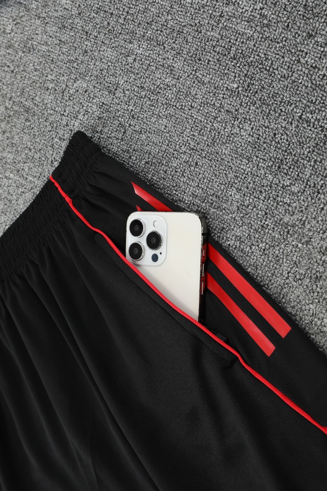 2025/26 Manchester United Short sleeve Training suit