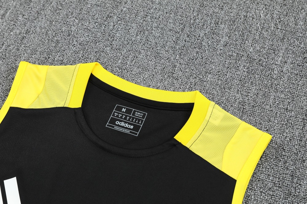 2025/26 Atlético Mineiro Vest Suit