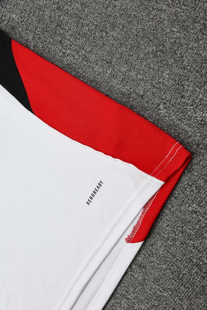 2025/26 Manchester United Short sleeve Training suit
