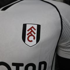 2025/26 Fulham Home Jersey Player Version