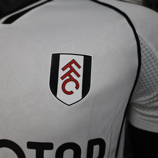 2025/26 Fulham Home Jersey Player Version