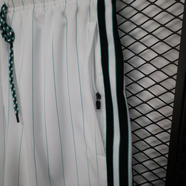 2025/26 Liverpool Retro Casual Shorts