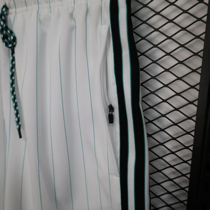 2025/26 Liverpool Retro Casual Shorts