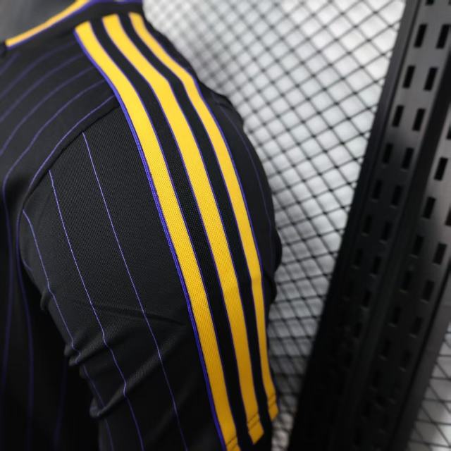 2025/26 Manchester United Casual Shorts Player Version