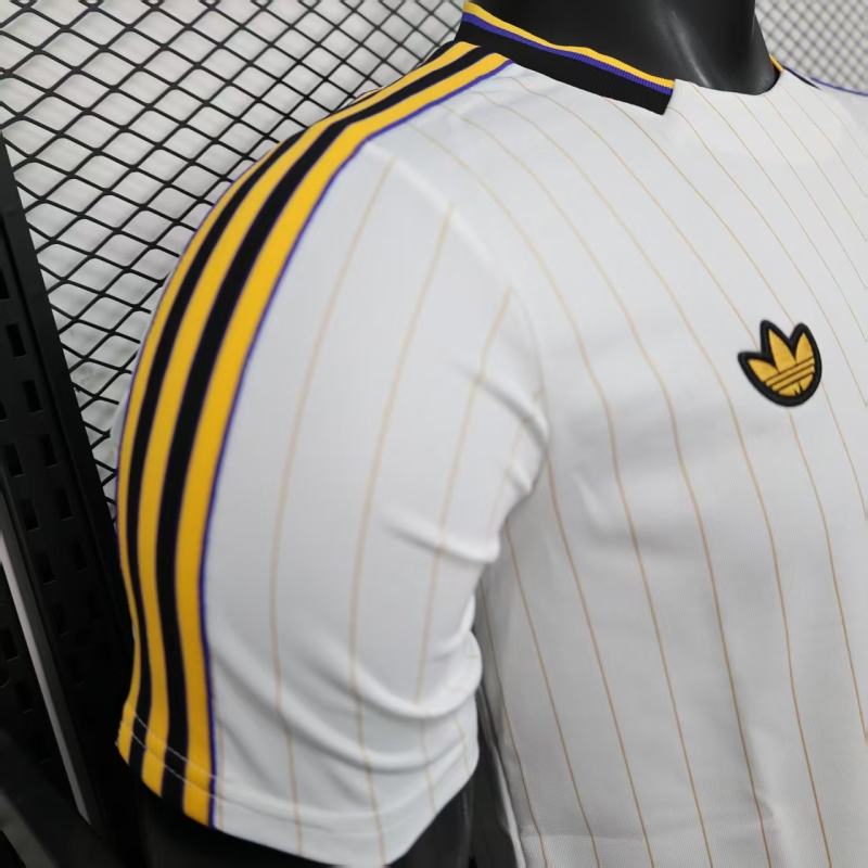 2025/26 Manchester United Casual Jersey Player Version