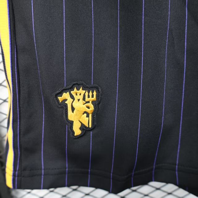 2025/26 Manchester United Casual Shorts Player Version