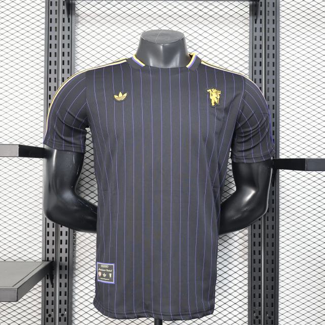 2025/26 Manchester United Casual Shorts Player Version