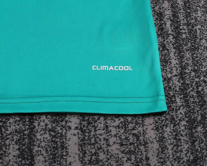 2010 World Cup Spain Goalkeeper Retro Kids Jersey  