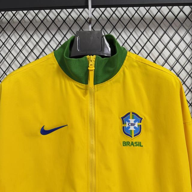 2025/26 Brazil Winbreaker