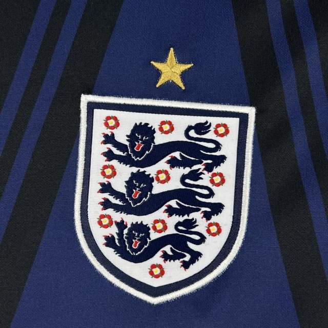 2026 World Cup England Goalkeeper Jersey Long Sleeve