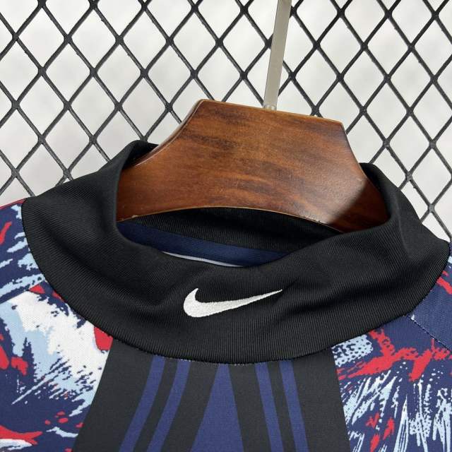 2026 World Cup England Goalkeeper Jersey Long Sleeve