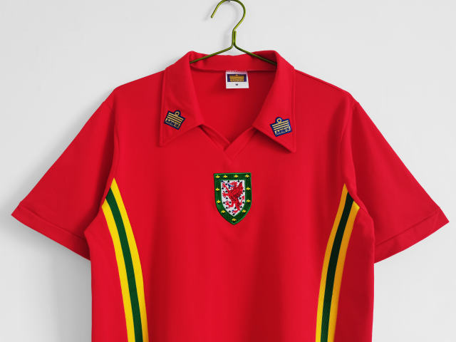 1976/79 Wales Home Retro Jersey