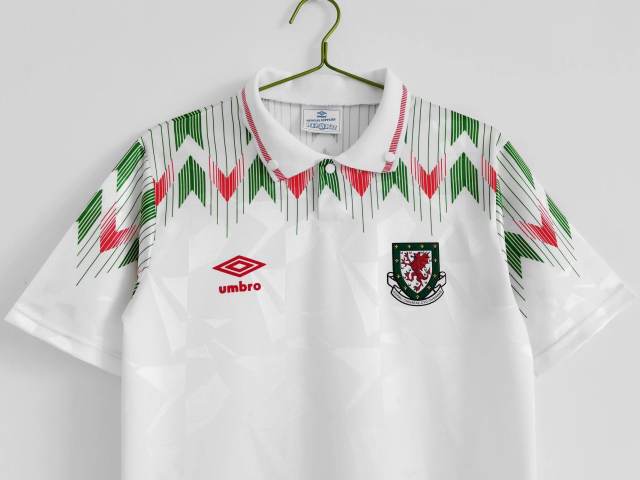 1990/92 Wales Away Retro Jersey 