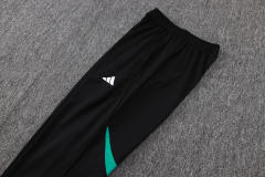 2025/26 Liverpool Kids Long sleeves Training Set