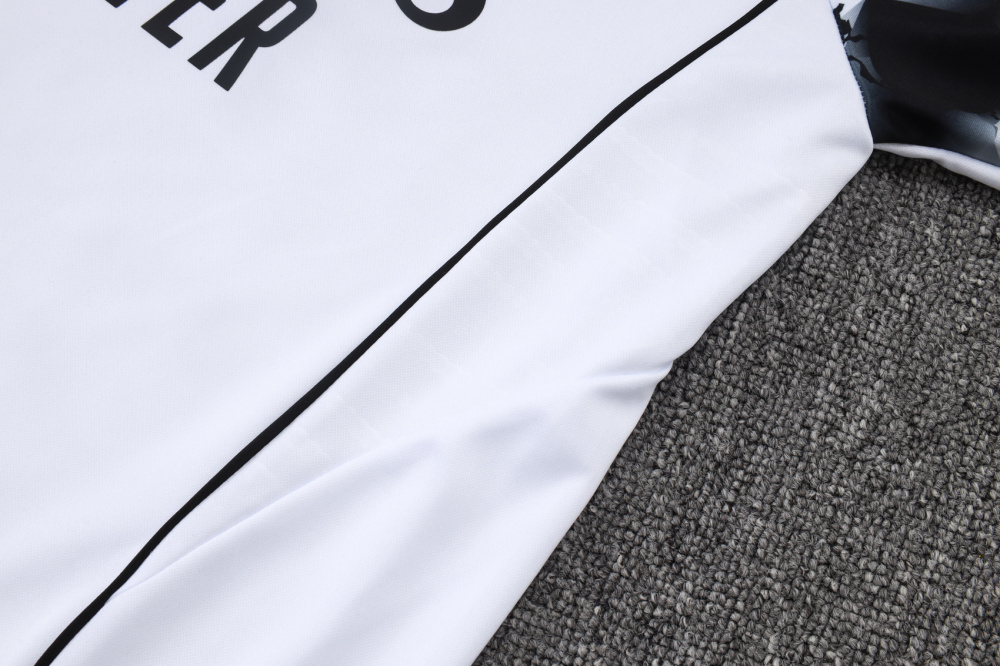 2025/26 Real Madrid Kids Long sleeves Training Set