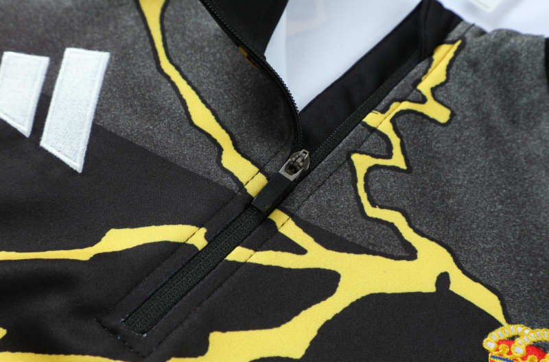 2026/27 Real Madrid Kids Long sleeves Training Set