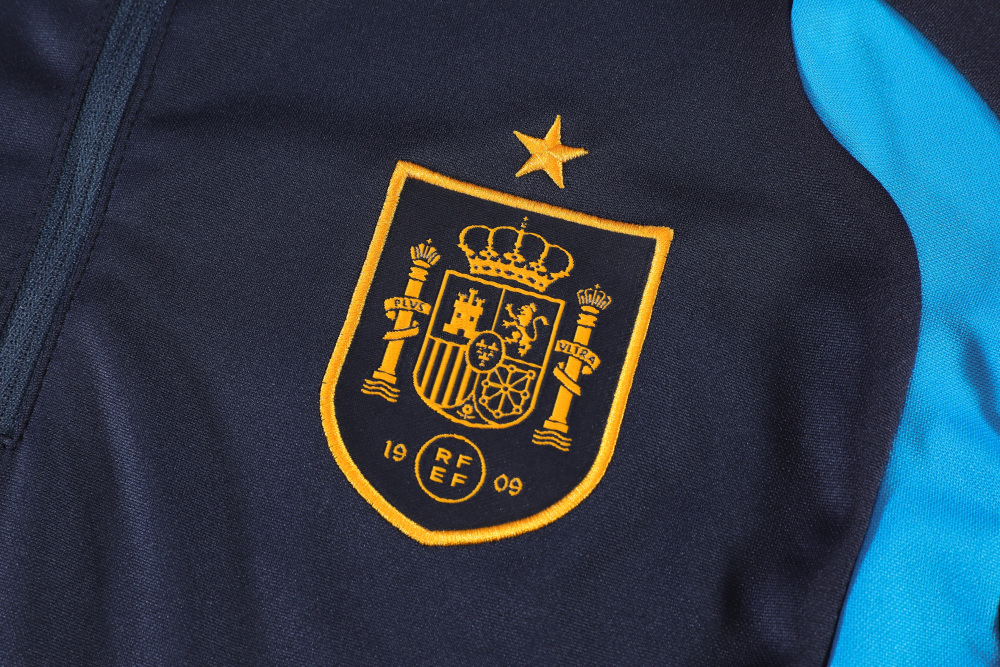 2026/27 Spain Kids Long sleeves Training Set