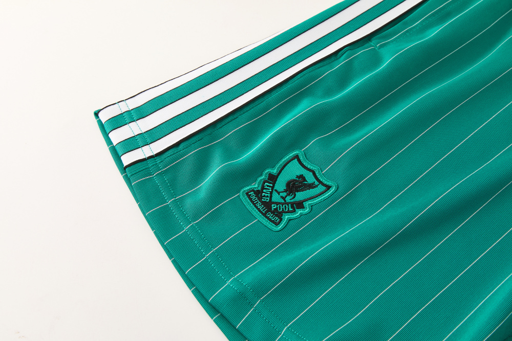 2026/27 Liverpool Short sleeve Training suit