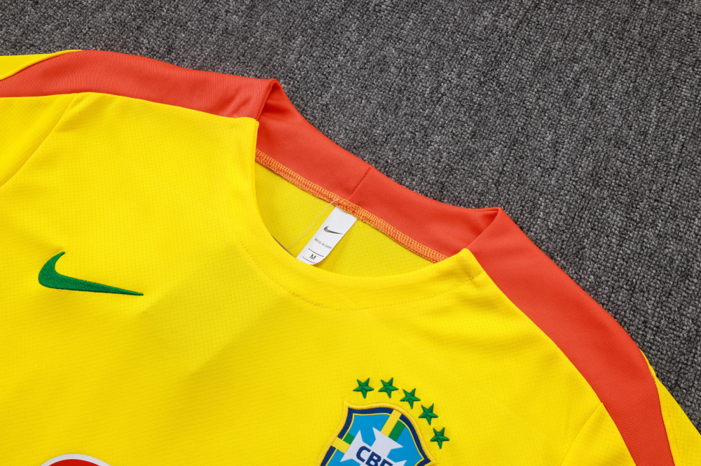 2025/26 Brazil Short sleeve Training suit