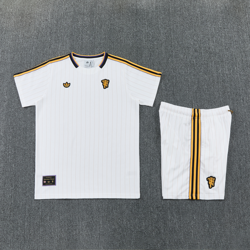 2026/27 Manchester United Short sleeve Training suit