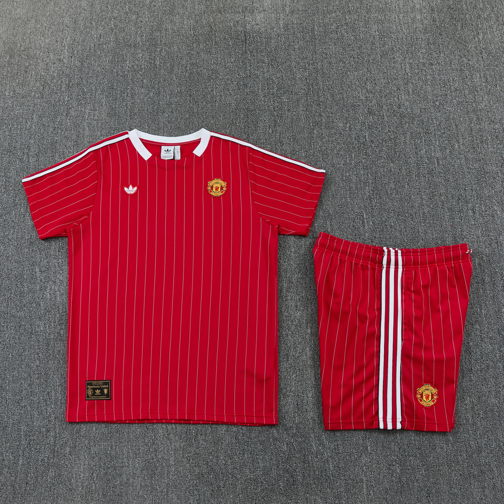 2026/27 Manchester United Short sleeve Training suit