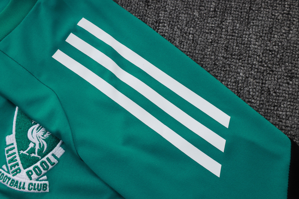 2025/26 Liverpool Short sleeve Training suit