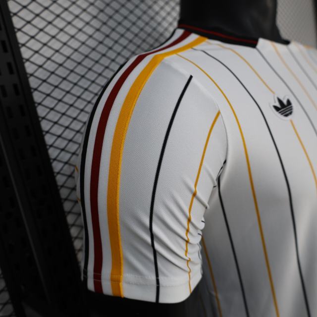 2026/27 Newcastle United Casual Jersey Player Version 