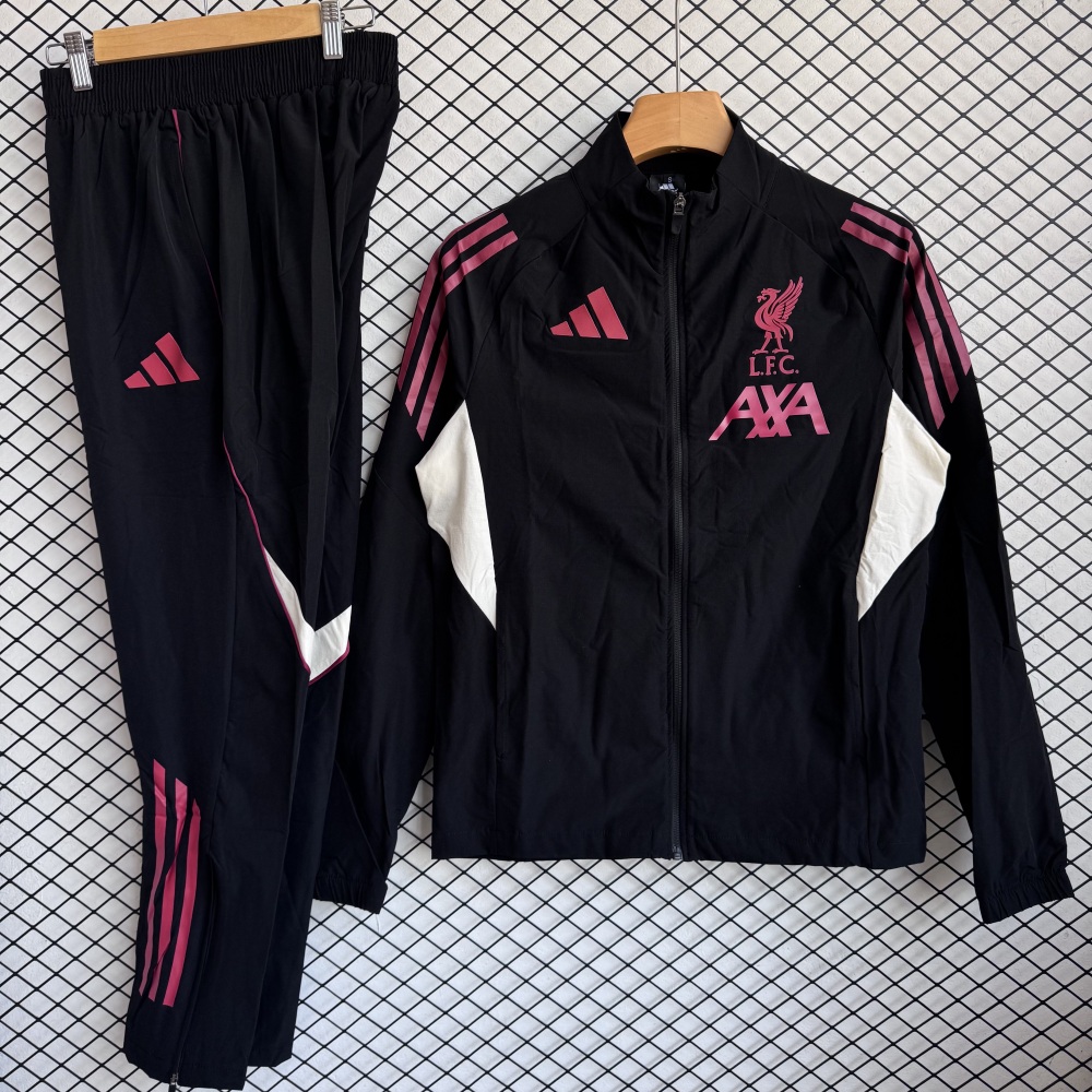 2025/26 Liverpool Full Zip Windbreaker Coat Set