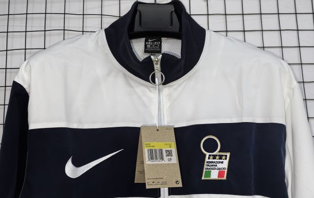 1996 Italy Retro Windbreaker 