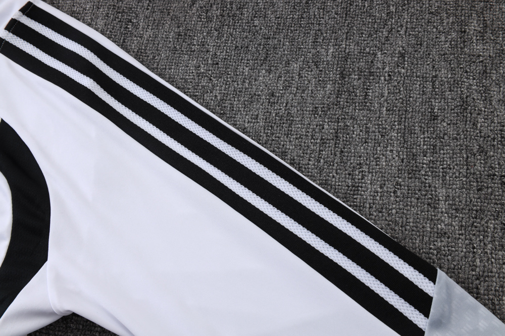 2026/27 Real Madrid Kids Long sleeves Training Set