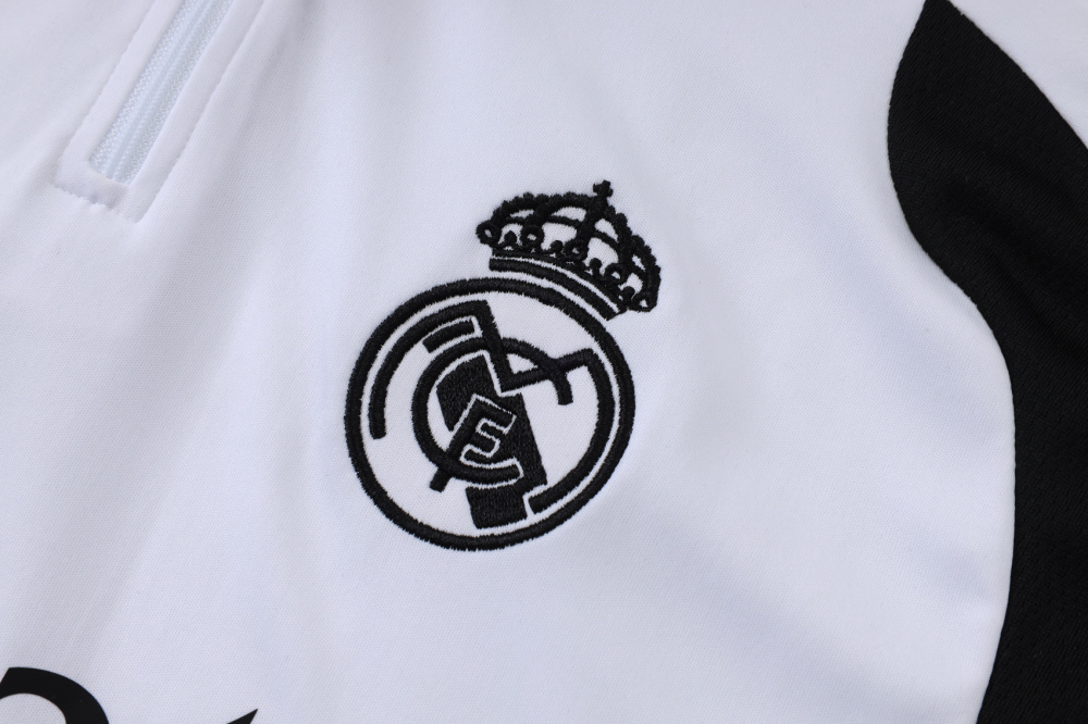 2026/27 Real Madrid Kids Long sleeves Training Set