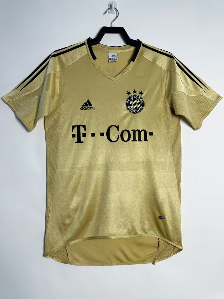 2004/05 Bayern Munich Away Retro Jersey