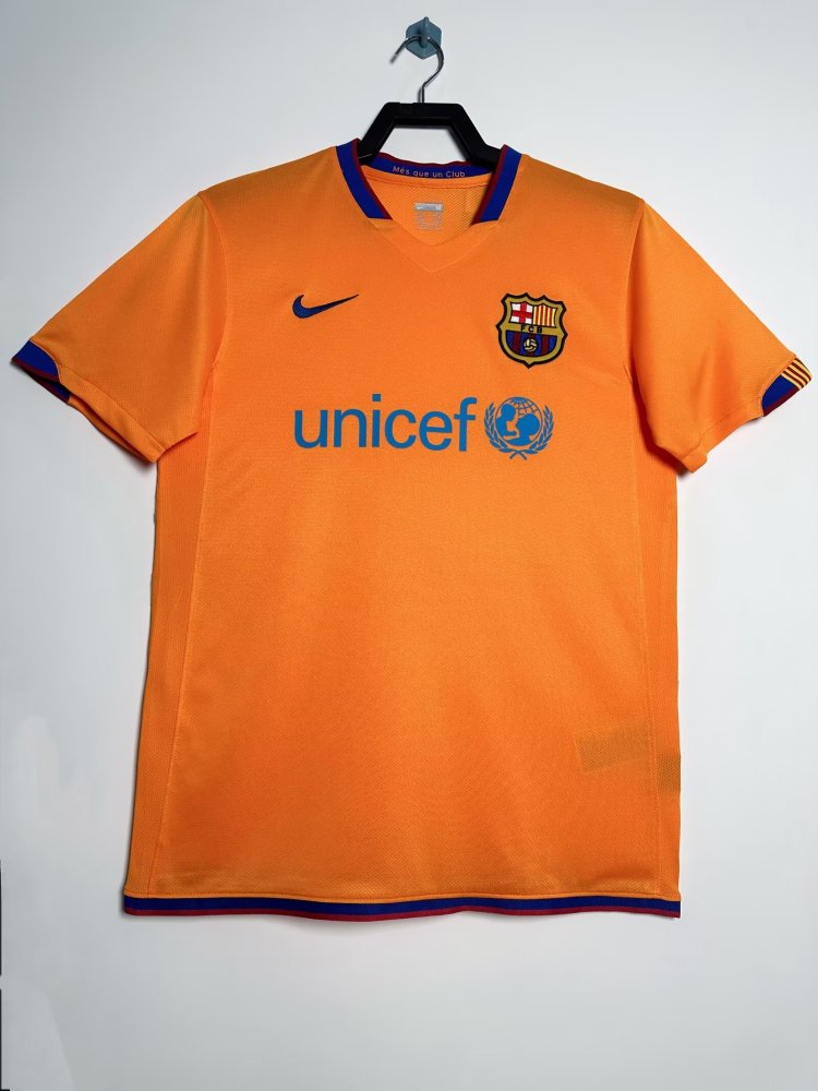 2006/07 Barcelona Away Retro Jersey