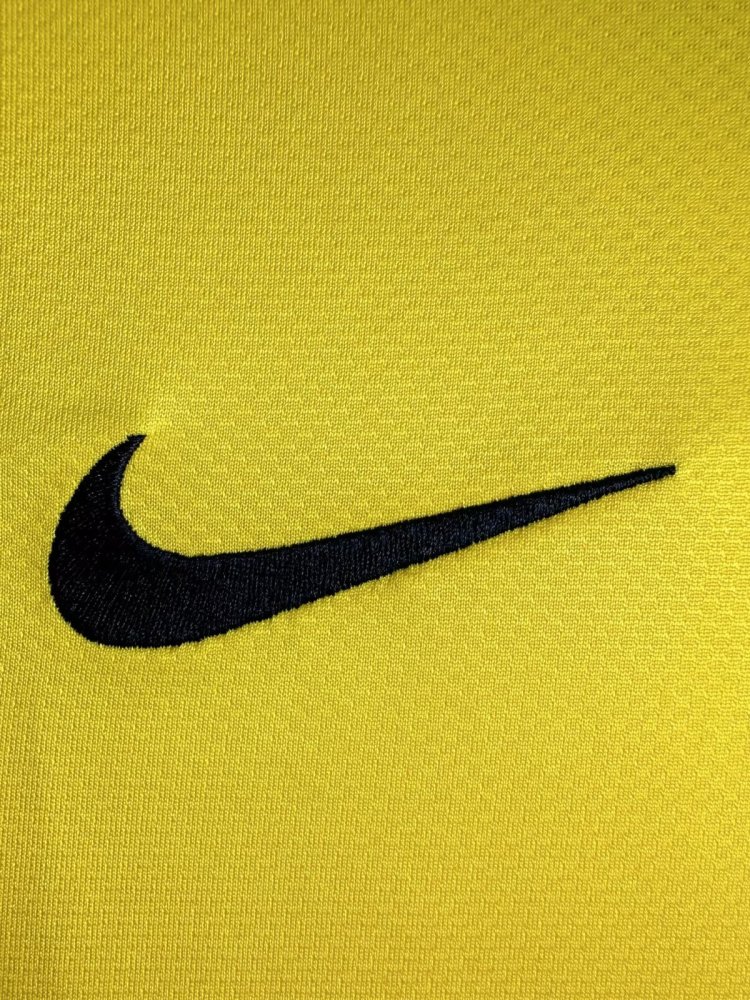 2008/09 Barcelona Away Retro Jersey Long Sleeve