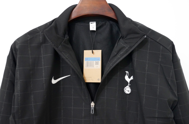 2025/26 Tottenham Hotspur Windbreaker 