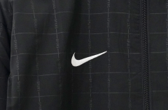 2025/26 Tottenham Hotspur Windbreaker 