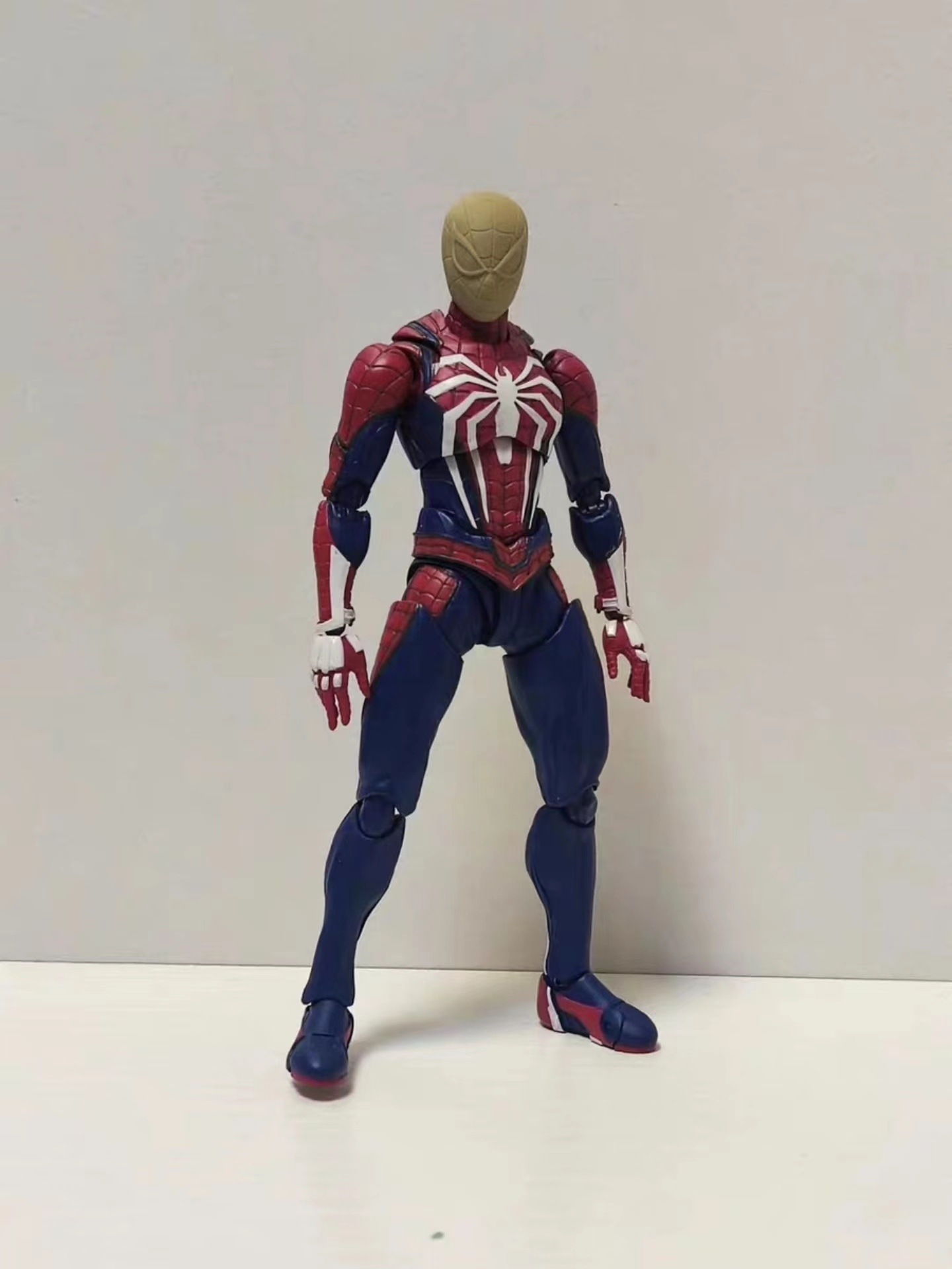 PS4 game Spider Advanced Suit headsculpt bm23160