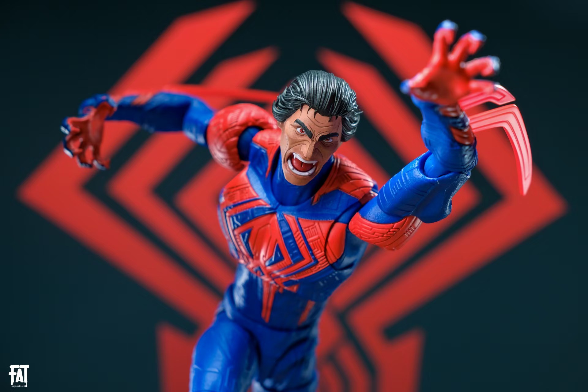 2099 spiderman Miguel O'Hara painted headsculpt ct28