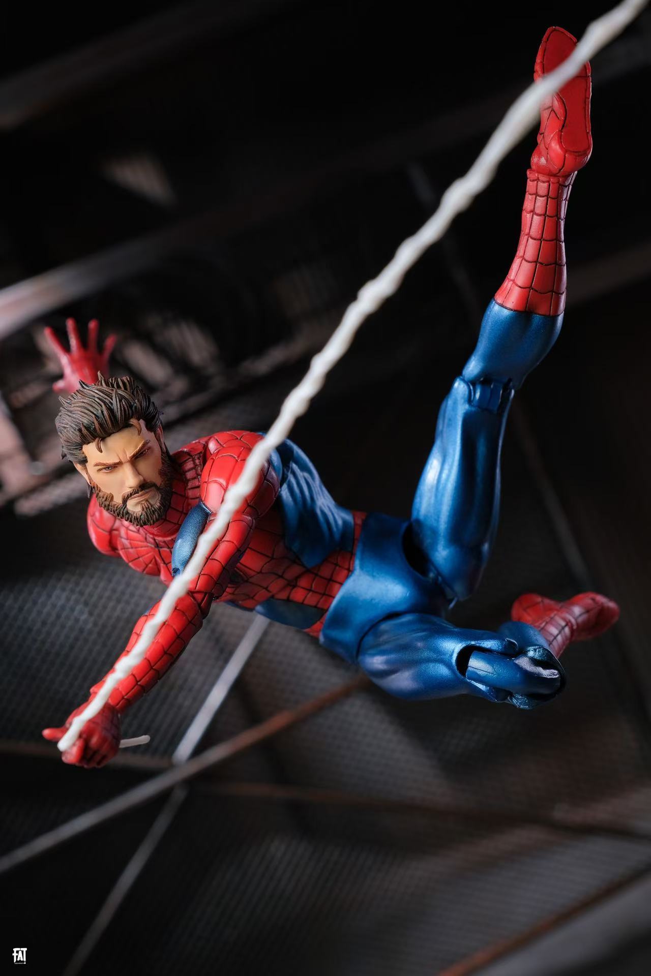 Ultimate Spider-Man v3  Peter Parker v2 painted headsculpt ct51